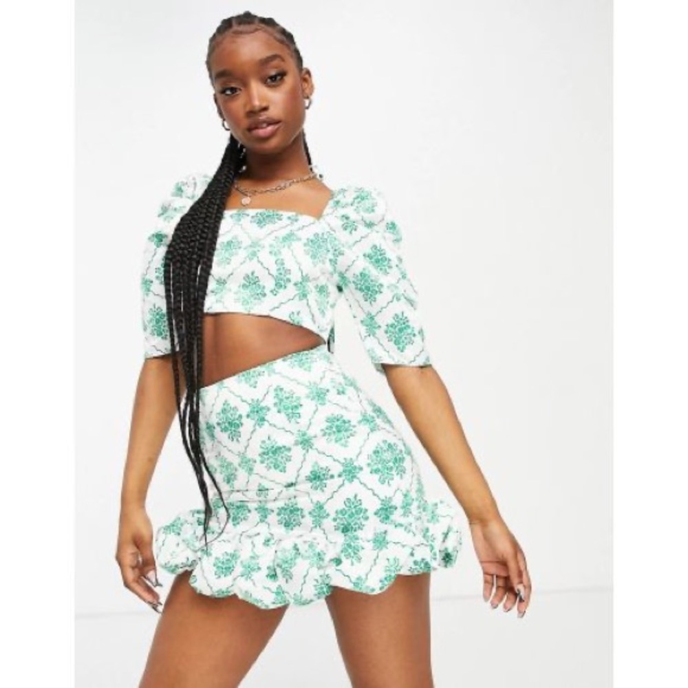 Glamorous PUFF SLEEVE SQUARE NECK TOP CO-ORD IN GREEN JEWEL PRINT